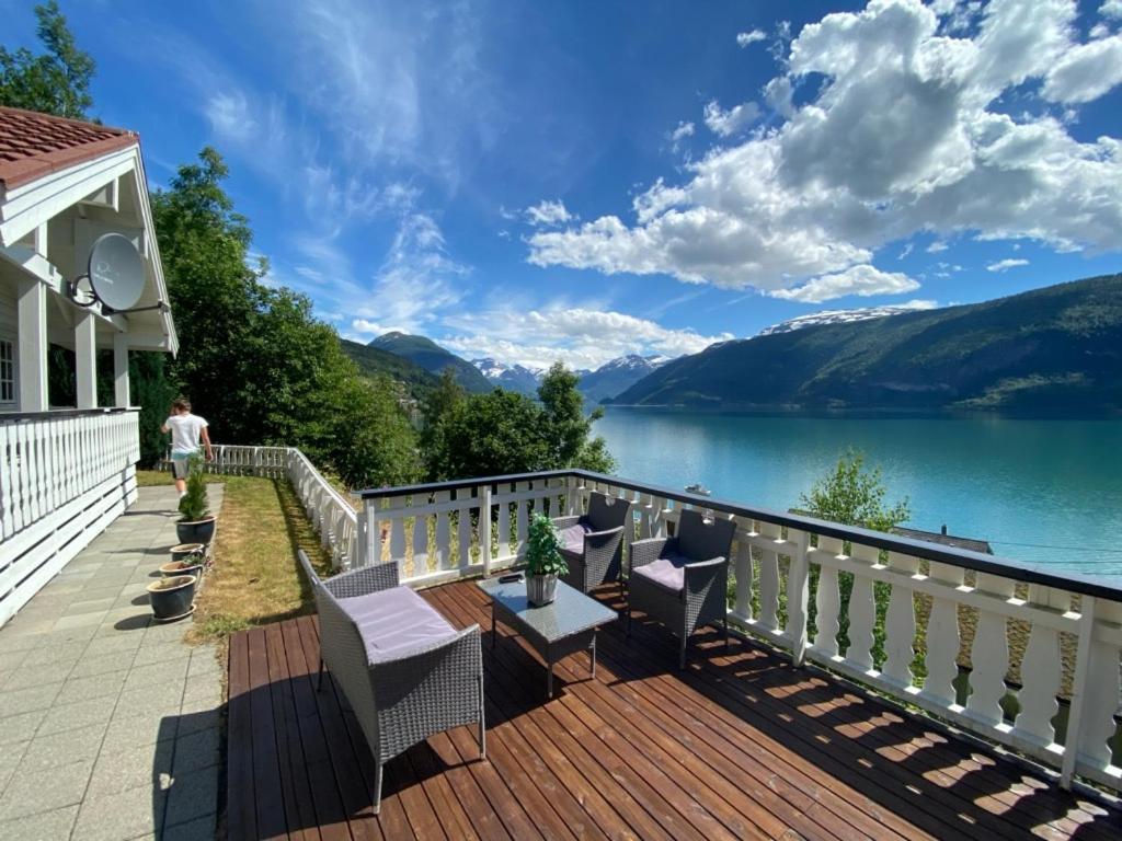 Faleide Panorama Stryn Exterior photo